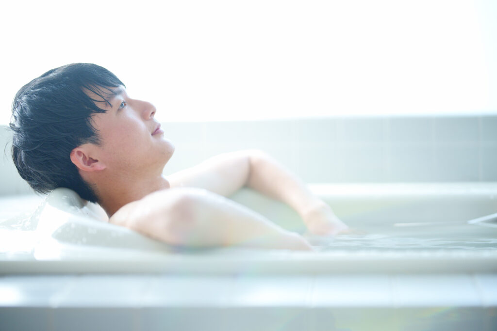 ぎっくり腰の時期と症状で入浴方法は異なる